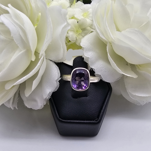 ♥️ VIOLETA STERLING SILVER RING - Picture 7 of 7